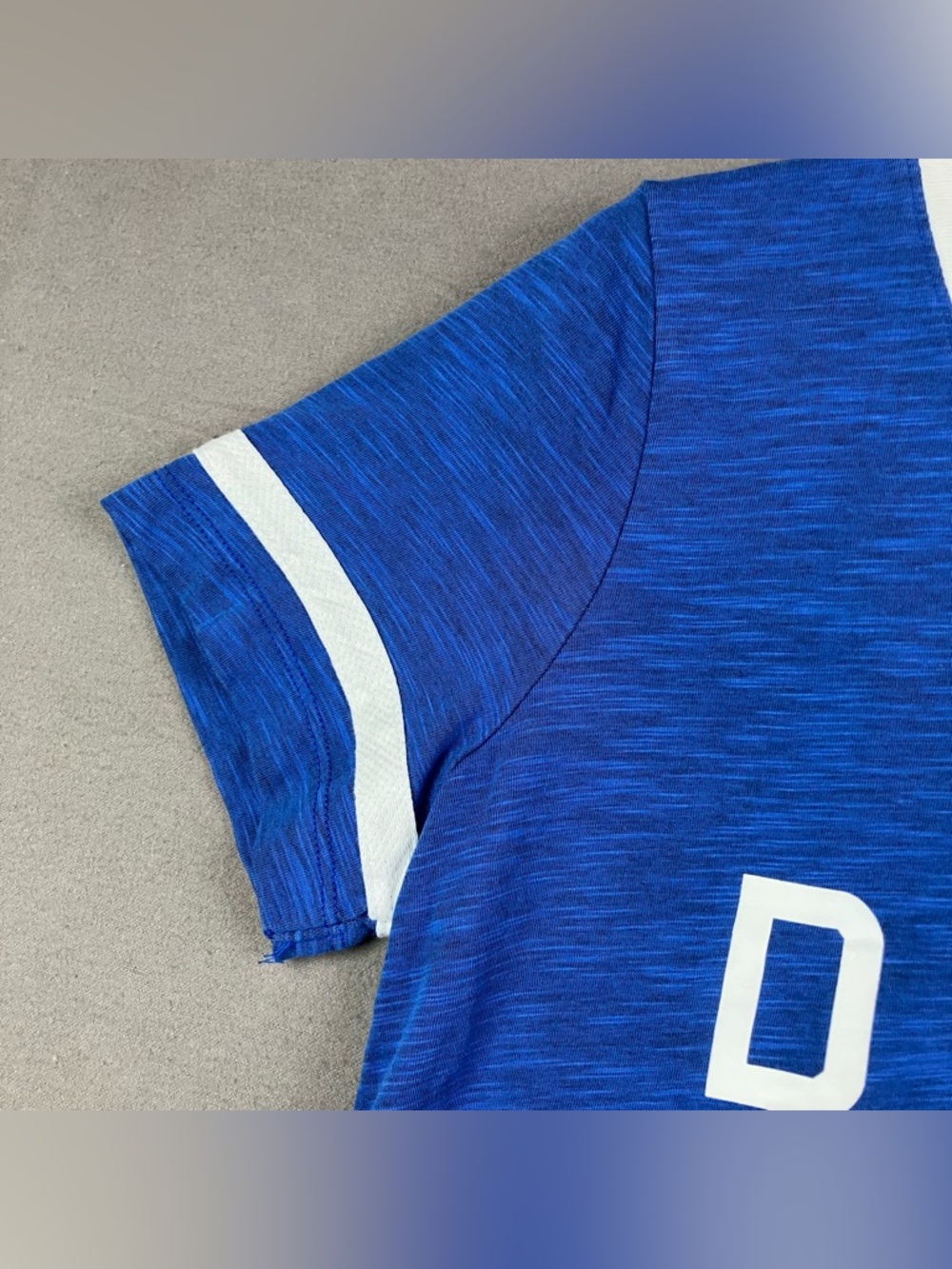 Nike Duke Blue Devils Women’s Shirt Size M Short Sleeve V Neck Blue & White - Picture 8 of 12